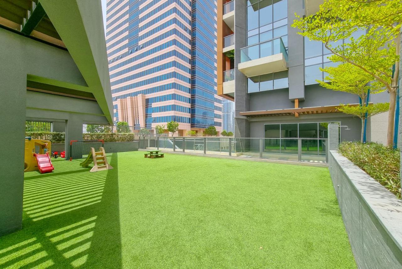 Eden'S Homes & Villas - Millennium Atria Residences Dubai Exterior foto